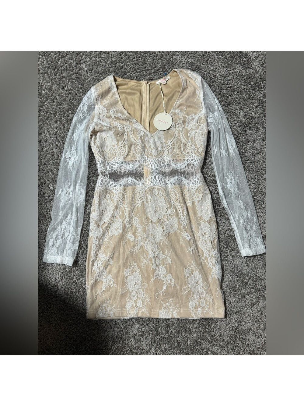 Luxxel Women's Beige and White Lace Dress